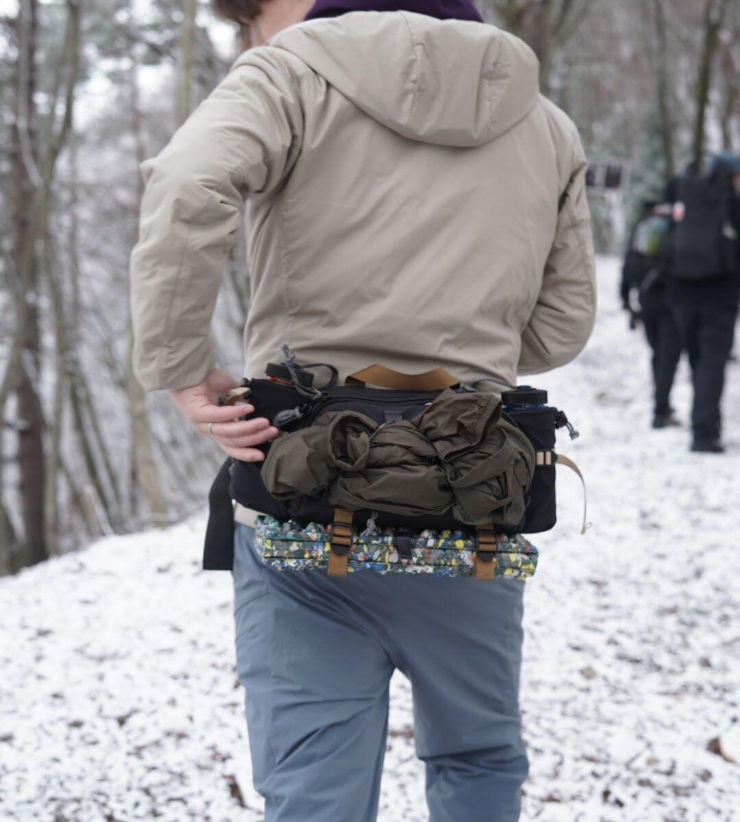 ファニーパックハイキングの可能性の考察 – STANDARD POINT Outdoor